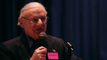 Holocaust Survivor Daniel Goldsmith